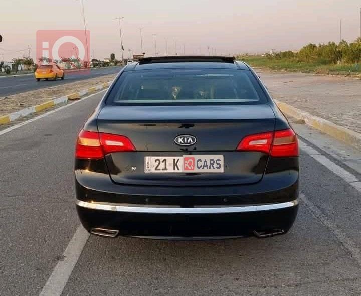 كيا كادينزا